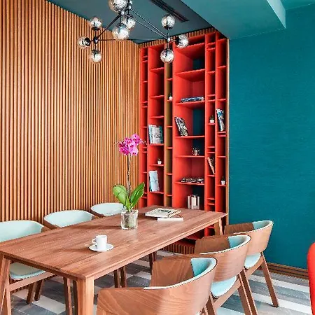 Rentplanet - Centrum Apart Otel Wroclaw