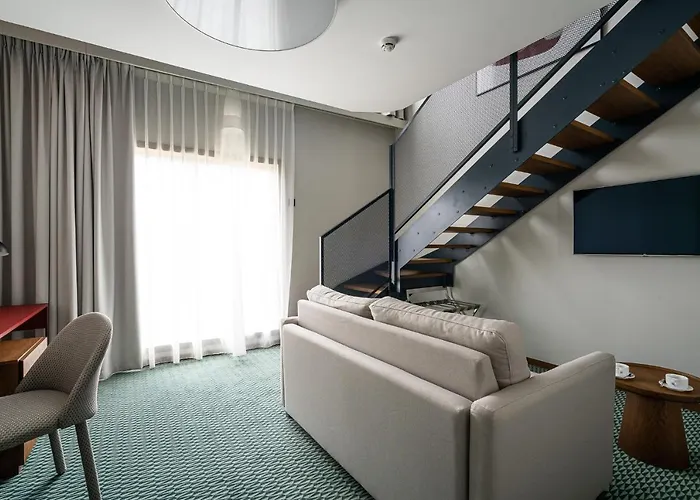 Aparthotel Rentplanet - Centrum 3*