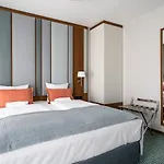 Апарт-отель Rentplanet - Centrum 3*
