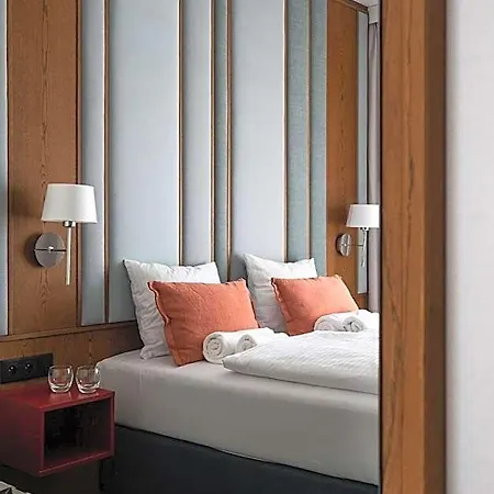 Rentplanet - Centrum 3* Wroclaw